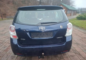 Toyota Verso Minivan 1.8 Valvematic 147KM 2010 Toyota Verso 147 Tys km 1.8 Benzyna 147KM, zdjęcie 3