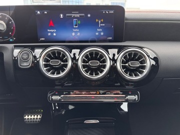 Mercedes CLA C118/X118 Shooting Brake AMG 2.0 35 AMG 306KM 2023 Mercedes-Benz CLA 35 AMG Mercedes-Benz CLA 35 AMG, zdjęcie 23