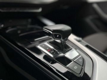 Audi A4 B9 Limousine Facelifting 2.0 40 TFSI 204KM 2022 Audi A4 Limousine VAT23 Tempomat ACC Matrix Czarna podsufitka Ambiente, zdjęcie 25