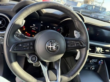 Alfa Romeo Stelvio SUV Facelifting 2023 2.0 GME Turbo 280KM 2025 ALFA ROMEO Stelvio Veloce Q4 Suv 2.0 (280KM) 2025, zdjęcie 9