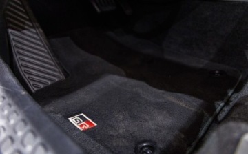 Toyota C-HR I Crossover Facelifting 1.8 Hybrid 122KM 2023 Toyota C-HR 1.8 Hybrid GPF GR Sport 1.8 Hybryda 122KM, zdjęcie 24