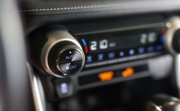 Toyota RAV4 V SUV 2.5 Hybrid Dynamic Force 222KM 2020 Toyota RAV4 2.5 Hybrid Comfort Style 4x4 2.5 Hybryda 222KM, zdjęcie 17