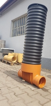 Сквозной канализационный колодец 315/160 1,5 м