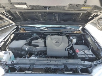 Toyota Tacoma II 2023 Toyota Tacoma DOUBLE CAB 3.5 Benzyna 278KM, zdjęcie 10