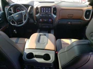 Chevrolet Silverado II 2021 Chevrolet Silverado K2500 High Country 2021 6.6l 6.6 Diesel 401KM, zdjęcie 8
