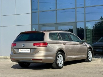 Volkswagen Passat B8 Variant 2.0 TDI BlueMotion SCR 150KM 2016 Volkswagen Passat Variant Łopatki Grzany fotel, zdjęcie 6