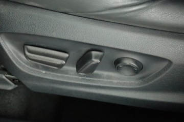 Toyota C-HR I Crossover Facelifting 2.0 Hybrid Dynamic Force 184KM 2022 Toyota C-HR 2.0 Hybrid, Salon Polska, zdjęcie 8