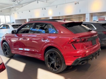 Audi Q8 2026 RSQ8 4.0 TFSI quattro Performance (640 KM) Dach szklany panoramiczny, zdjęcie 1