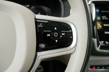 Volvo XC90 II SUV 2.0 T8 Twin Engine 390KM 2019 Volvo XC90 2.0 T8 AUT AWD - plug-in, zdjęcie 9