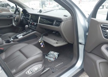 Porsche Macan SUV Facelifting II 2.0  265KM 2023 Porsche Macan 2023r., T, 2L, od ubezpieczalni 2.0 Benzyna 265KM, zdjęcie 6