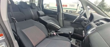 Suzuki SX4 I Hatchback 1.6 i 16V VVT 107KM 2006 Suzuki SX4 Suzuki SX4 1.6 VVT 4x2 Comfort 1.6 Benzyna 107KM, zdjęcie 18