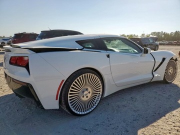 Chevrolet Corvette C7 2016 Chevrolet Corvette Stingray Z51 3LT 2016 6.2l 6.2 Benzyna 455KM, zdjęcie 3