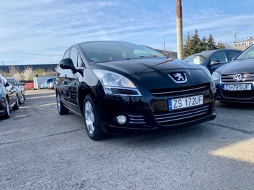 Peugeot 5008 I Minivan 2.0 HDi FAP 150KM 2013 Peugeot 5008 7- Osobowy 2.0 Diesel 150KM, zdjęcie 3