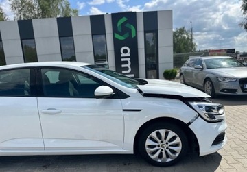 Renault Megane IV Hatchback 5d 1.6 SCe 114KM 2018 Renault Megane 1.6B 115KM 2018r. Salon Polska 1.6 Benzyna 115KM, zdjęcie 5