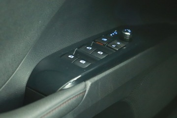 Toyota Camry IX Sedan 2.5 Hybrid Dynamic Force 218KM 2020 Toyota Camry 2.5 Hybrid, Salon Polska, zdjęcie 15