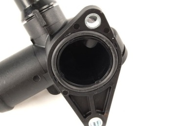 ВОДЯНОЙ ПАТРУБОК AUDI A4 B6 B7 06B121132E ASO