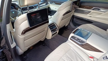 BMW Seria 7 G11-G12 Sedan 750i 450KM 2017 BMW Seria 7 750 Li 4.4 V8 xDrive Najbogatsze Wyposazenie VAT 23 4.4 450KM, zdjęcie 33