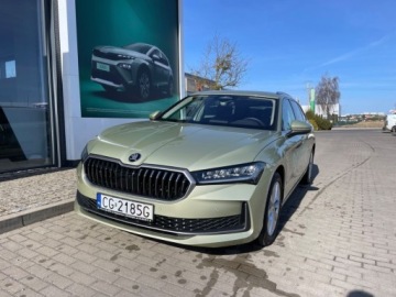 Skoda Superb IV Kombi Plug-in 1.5 TSI iV Plug-In 204KM 2024 Skoda Superb Skoda superb IV Combi 1.5 Hybryda Plug-in 204KM, zdjęcie 11