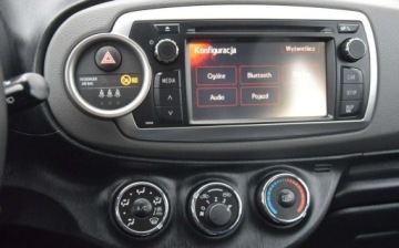 Toyota Yaris III Hatchback 5d 1.33 Dual VVT-i 99KM 2011 Toyota Yaris 1.3B Navi Kamera 2 KPL Opon Sprowadzony Oplacony 1.3, zdjęcie 20