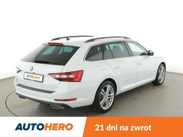 Skoda Superb III Kombi 1.8 TSI 180KM 2018 Škoda Superb Skoda Superb 1.8 TSI Automat, zdjęcie 6