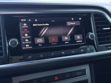 Seat Ateca SUV Facelifting 1.5 EcoTSI 150KM 2022 Seat Ateca TSI 150KM FR KESSY BeatsAudio Martwe pole Aktywny tempomat, zdjęcie 24