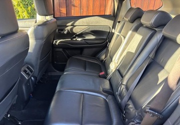 Mitsubishi Outlander III SUV Facelifting 2017 2.0 150KM 2019 Mitsubishi Outlander SerwisSalon Polska benzyna Zadbany Klimtronik Zamia, zdjęcie 24