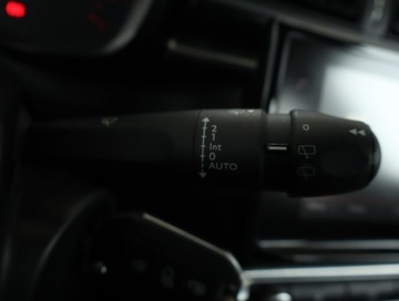 Citroen C3 III Hatchback 1.2 PureTech 82KM 2017 Citroen C3 1.2 PureTech, Navi, Klima, Klimatronic, zdjęcie 18