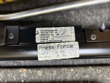 POLIČKA ZADNÍ KUFRU ROLETA PROTISLUNEČNÍ BMW 6 F06 GRANÁT COUPE 7277141