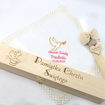 Крещальный халат и свеча в шкатулке, набор для вышивания