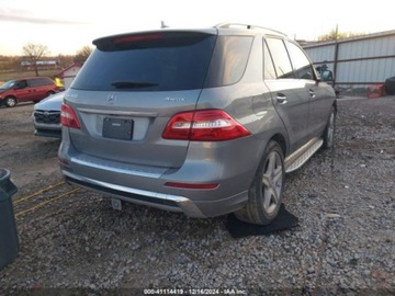 Mercedes Klasa M W166 2015 Mercedes-Benz ML 400 4Matic 2015 3.0l 3.0 Benzyna 329KM, zdjęcie 5