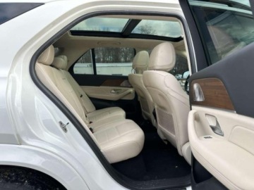 Mercedes GLE V167 2022 Mercedes-Benz GLE 350 4Matic 2022 2.0 Benzyna 255KM, zdjęcie 9