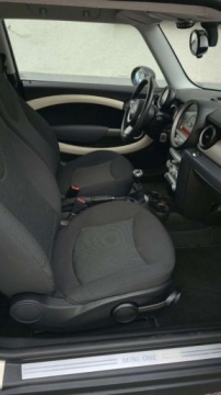 Mini One II Hatchback 1.4 95KM 2008 MINI ONE 1,4 benzyna 95 KM klima zarejestrowany 1.4 Benzyna 95KM, zdjęcie 17