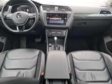 Volkswagen Tiguan II SUV 2.0 TDI 150KM 2019 Volkswagen Tiguan 2.0 TDI BMT SCR Highline DSG II, zdjęcie 2