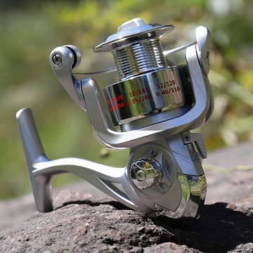 Катушки в зеленом стиле Series 3000 Sougayilang g