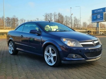 Opel Astra H Cabrio 1.6 Twinport ECOTEC 105KM 2007 Opel Astra Astra Kabrio 1.6 Benzyna 105KM, zdjęcie 1