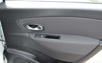 Renault Scenic III XMOD Energy TCe 115KM 2013 Renault Scenic Renault Scenic Energy TCe 115 SampS Xmod Bose Edition 1.2, zdjęcie 24