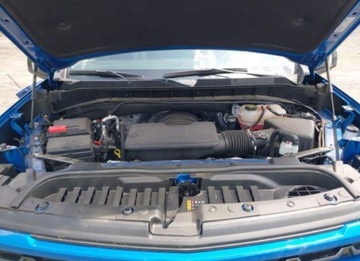 Chevrolet Silverado II 2022 Chevrolet Silverado 2022, 5.3L, 4x4, 1500 RST, od ubezpieczalni 5.3 Benzyna, zdjęcie 13