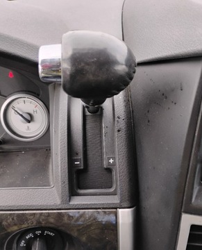 Chrysler Grand Voyager 2.8 CRD 163KM 2010 Chrysler Grand Voyager 2010r, 2.8 DIESEL. AUTOMAT. Uszkodzony tyl. Jezdzi, zdjęcie 20