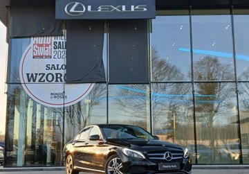 Mercedes Klasa C W205 Limuzyna 180 156KM 2018 Mercedes-Benz Klasa C C 180 9G-TRONIC Salon PL Vat Marza Apple Car Pla