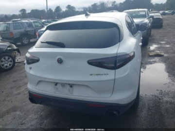 Alfa Romeo Stelvio SUV Facelifting 2023 2.0 GME Turbo 280KM 2024 Alfa Romeo Stelvio Sprint 2024 2.0 Benzyna 280KM, zdjęcie 4