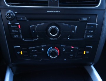 Audi Q5 I SUV 2.0 TDI 170KM 2011 Audi Q5 2.0 TDI, Salon Polska, 167 KM, 4X4, zdjęcie 12