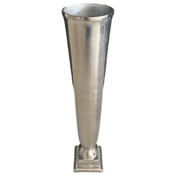 ВЫСОКАЯ ВАЗА, ВЫСОКАЯ ВАЗА