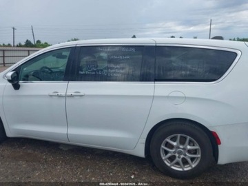 Chrysler Voyager V 2023 Chrysler Voyager Lx fwd 3.6 Benzyna 287KM, zdjęcie 3