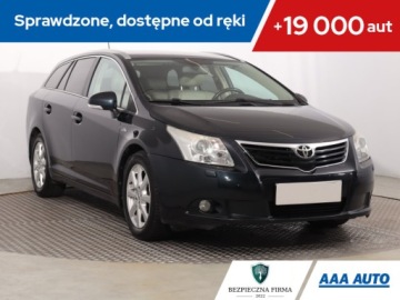 Toyota Avensis III Wagon 2.2 D-CAT 150KM 2011 Toyota Avensis 2.2 D-4D, Salon Polska, Automat