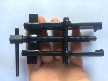 СЪЕМНИК ПОДШИПНИКА СТЕКЛООЧИСТИТЕЛЯ ДВУХРУЧНОЙ ЗАЖИМ ГЕНЕРАТОРА 6