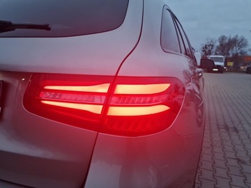 Mercedes GLC C253 SUV 2.1 220 d 170KM 2018 Mercedes-Benz GLC 220 Salon PL / AMG / Dach Panora, zdjęcie 16