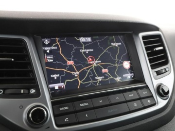 Hyundai Tucson III SUV 1.6 GDI 132KM 2016 Hyundai Tucson Czujniki parkowania, manual,, zdjęcie 23