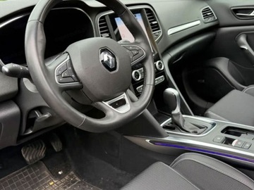 Renault Megane IV GrandCoupe Facelifting 1.3 TCe 140KM 2025 Od ręki - Techno EDC 1.3 TCe 140KM / Pakiet Techno, zdjęcie 5