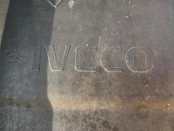 Кузовной кожух Спойлер спойлер Stralis Hi Way средней оси с креплением