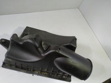 BMW E60 535D POUZDRO FILTRU VZDUCHU 7792416